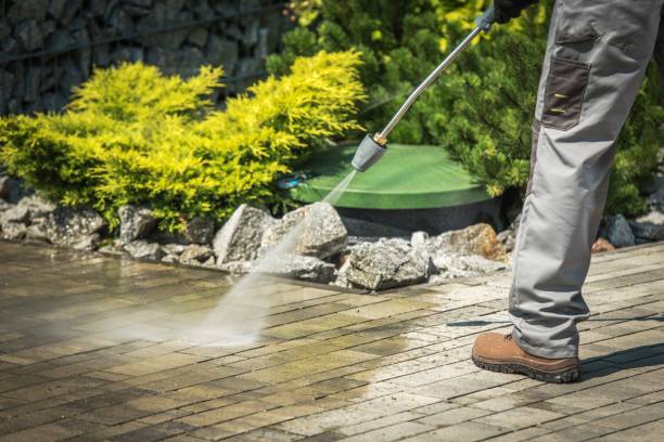 Best Factory Floor Cleaning  in Chippewa Falls, WI